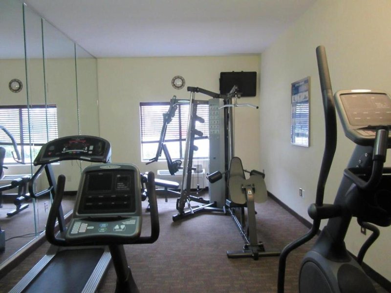 Baymont Inn & Suites Columbia Fort Jackson 4 - Sports and leisure