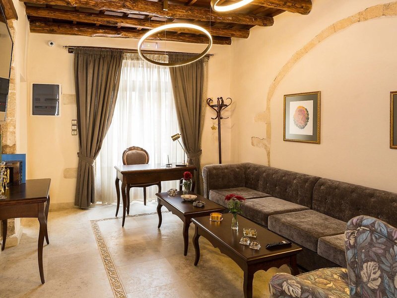 Phaedra Suites 15