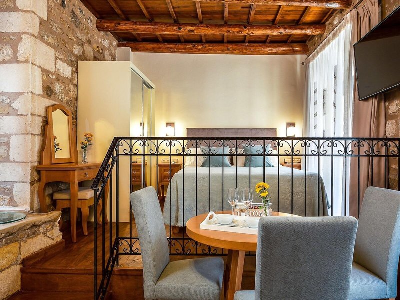 Phaedra Suites 20