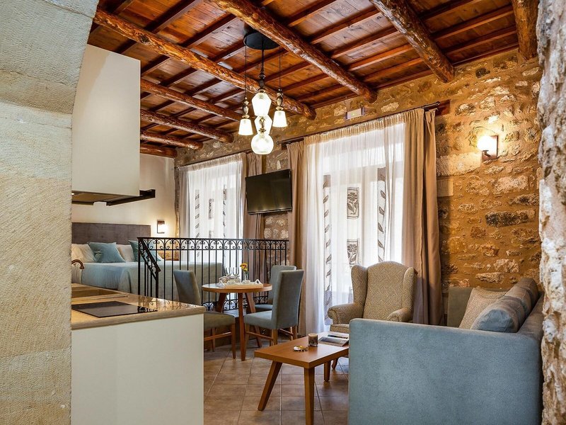 Phaedra Suites 25