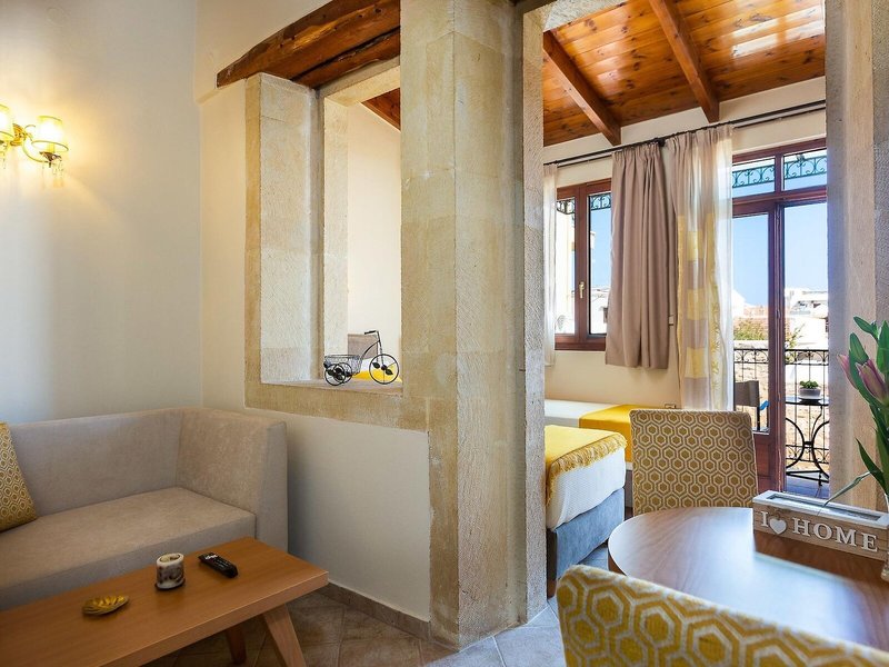 Phaedra Suites 26