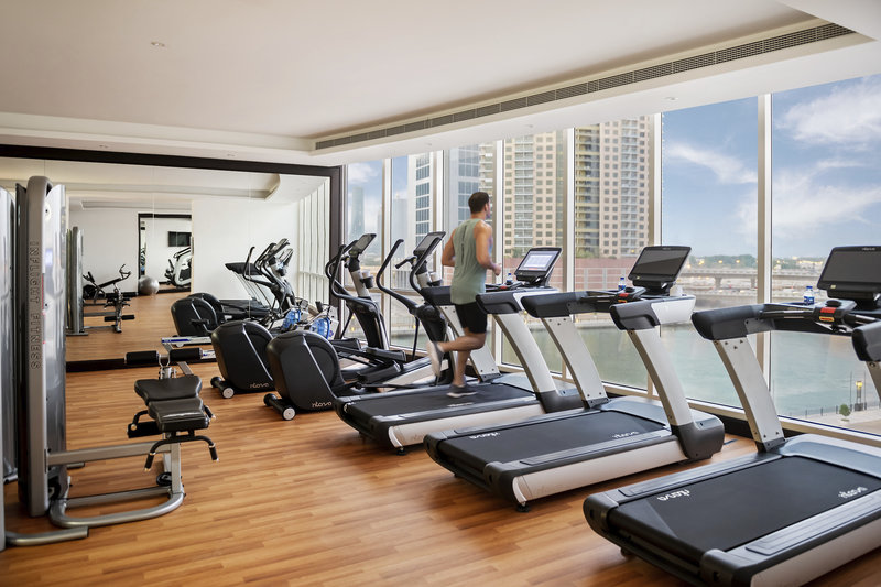 Radisson Blu Hotel, Dubai Canal View 6