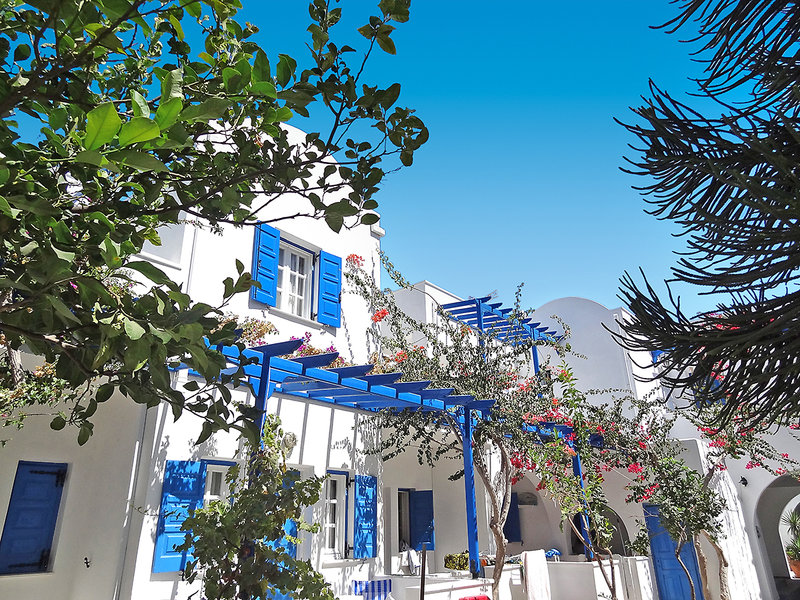 Levante Beach Hotel 1