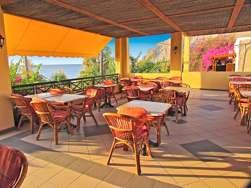 Levante Beach Hotel 4