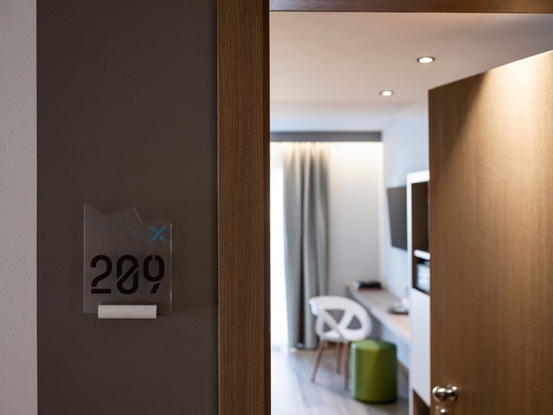 Be Place 32