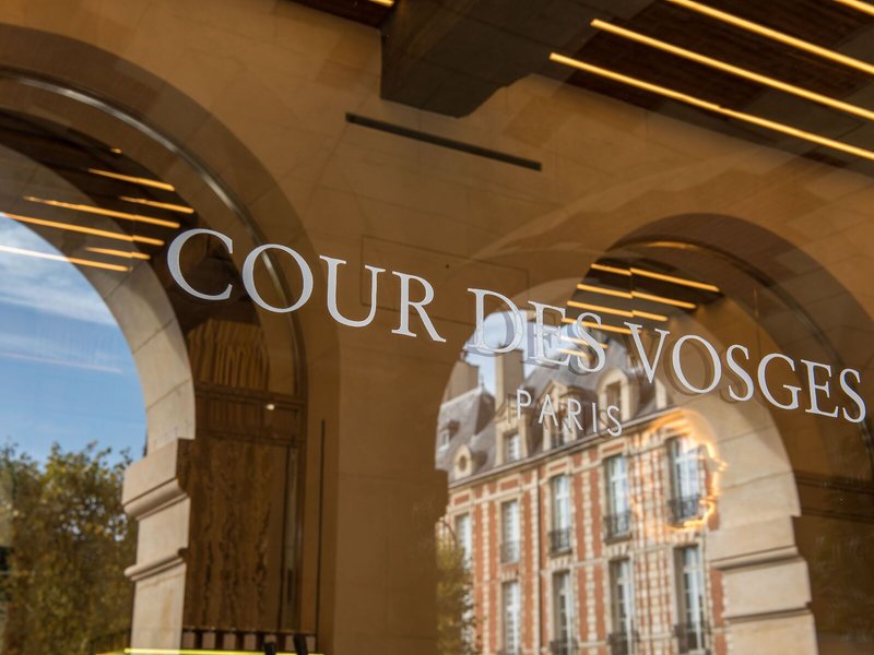 Cour des Vosges 3
