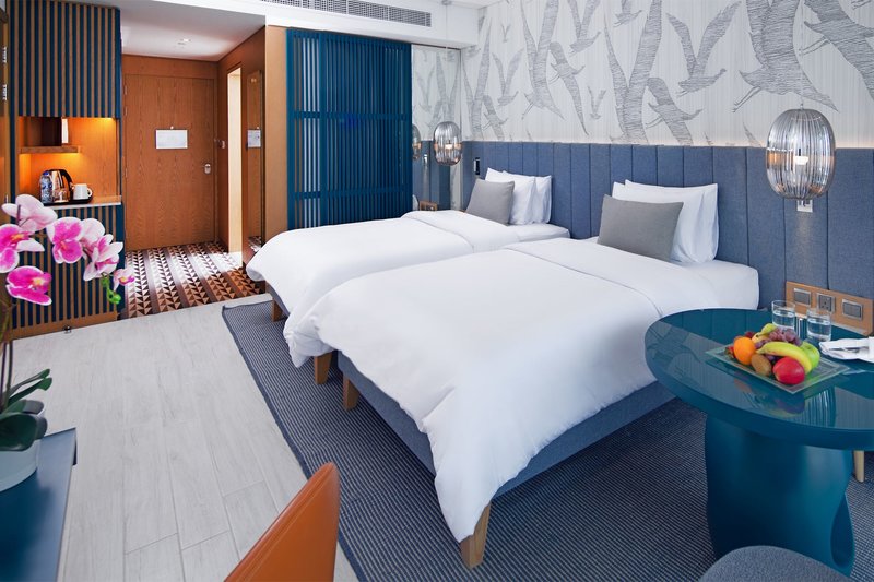 C Central Resort The Palm 9