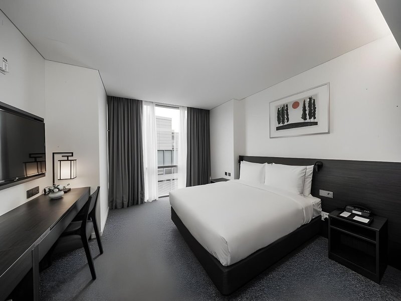 Nine Tree Premier Hotel Insadong 34