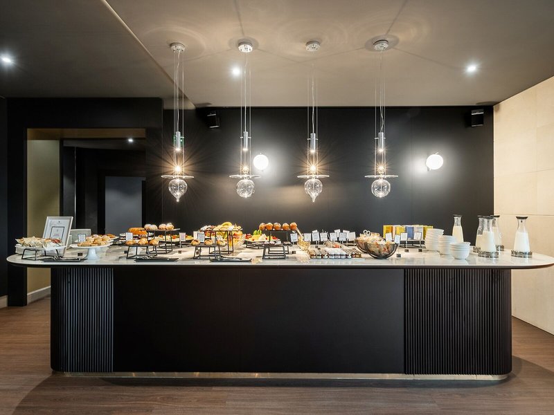 La Suite Hotel 19