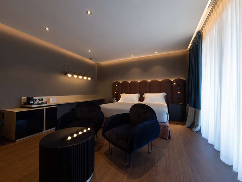 La Suite Hotel 30