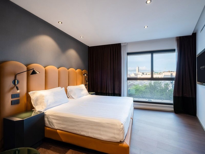 La Suite Hotel 35