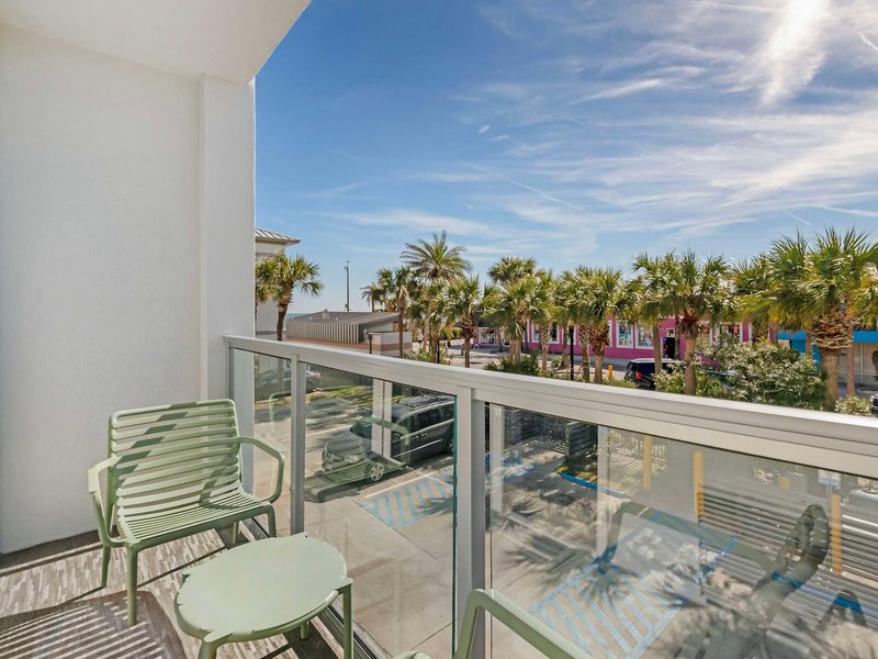 Best Western Oceanfront 8