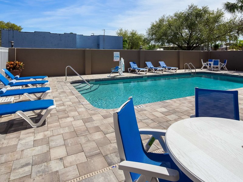 Best Western Tampa 7