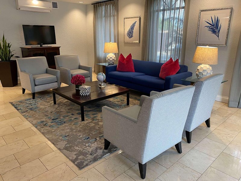 Best Western Tampa 11