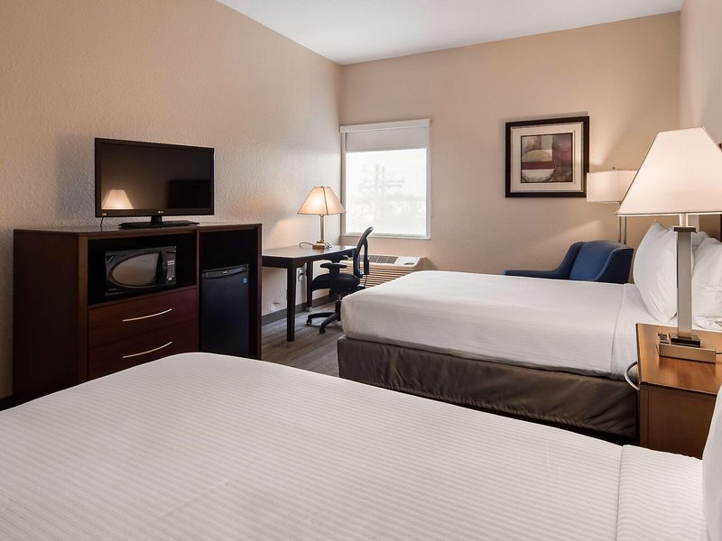 Best Western Tampa 34