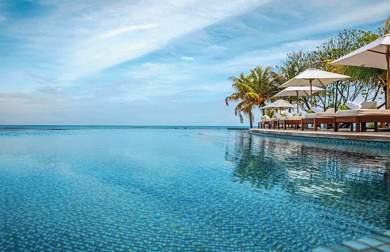 Denis Private Island 2