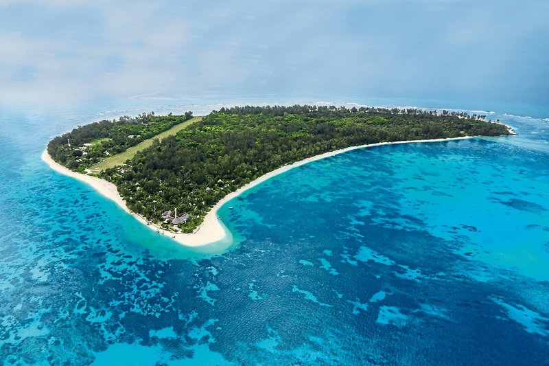 Denis Private Island 3