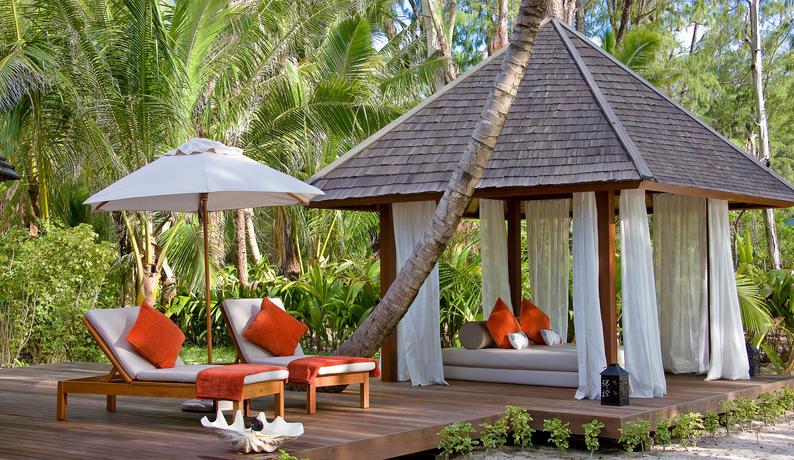 Denis Private Island 17