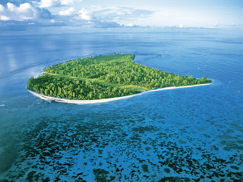 Denis Private Island 1