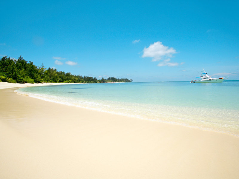 Denis Private Island 5