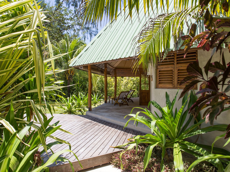 Denis Private Island 25