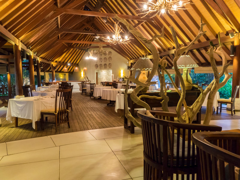 Denis Private Island 10