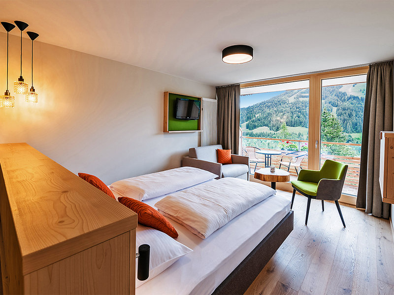 Bio-Berghotel Ifenblick  2
