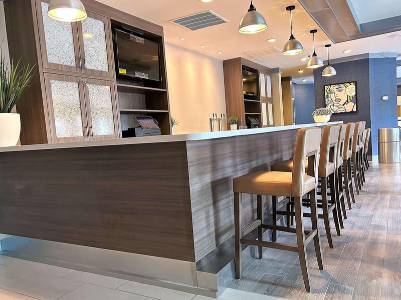 Best Western Plus Rockville Hotel & Suites 12