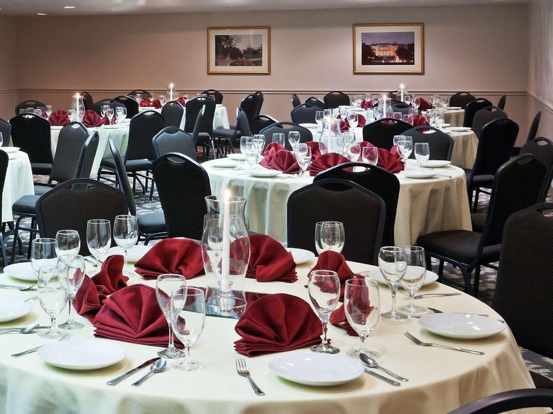 Best Western Plus Rockville Hotel & Suites 25