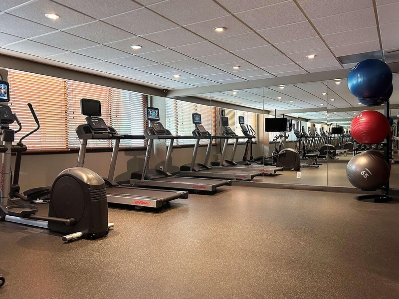 Best Western Plus Rockville Hotel & Suites 28