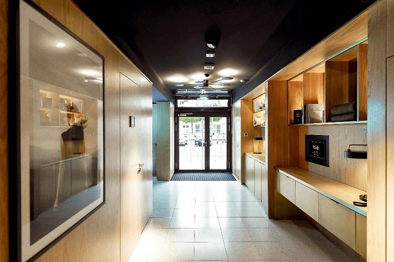 Wilde Aparthotels Checkpoint Charlie Berlin 2 - Health & Beauty