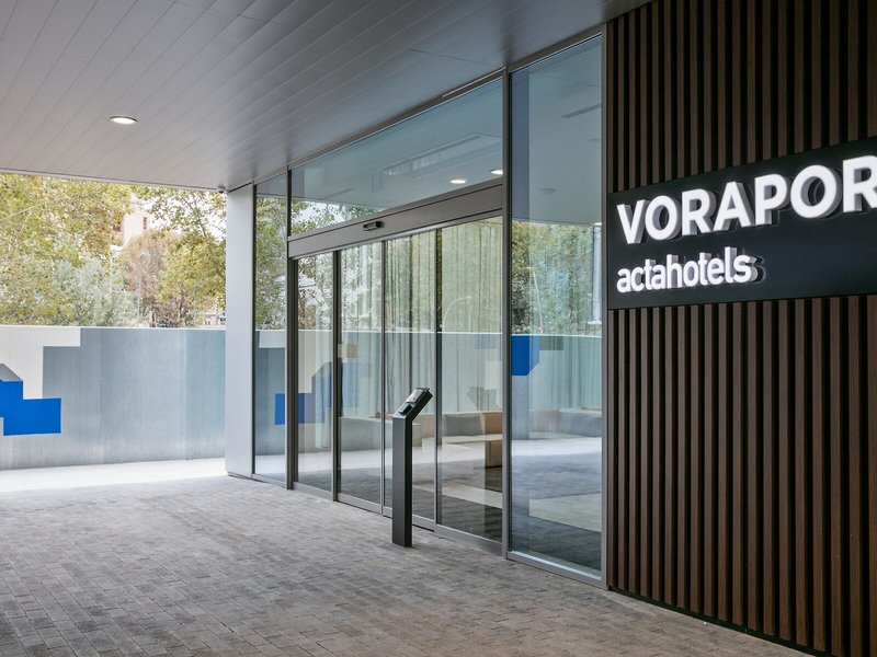 Hotel Acta Voraport 4