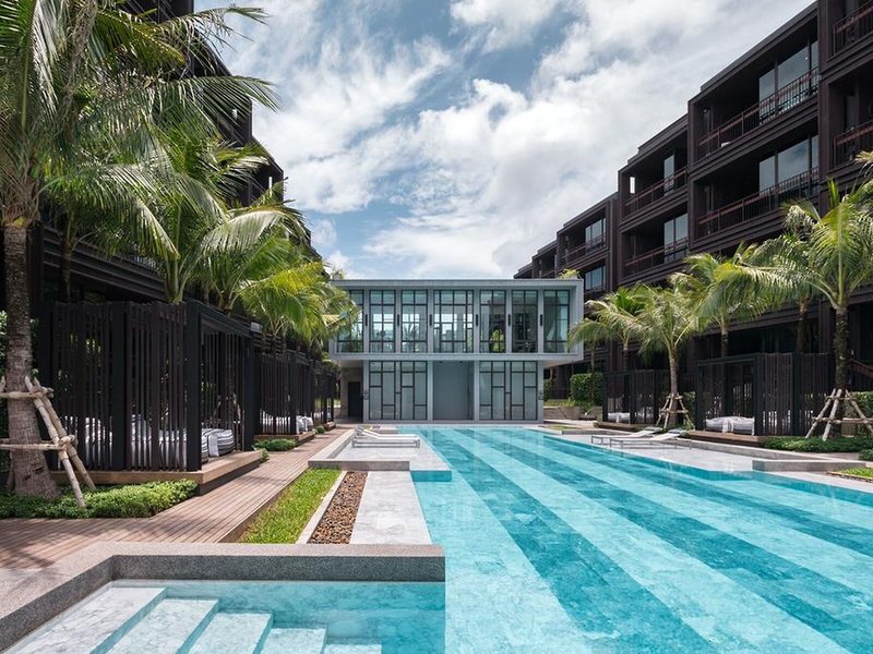 Saturdays Residence By Brown Starling 5