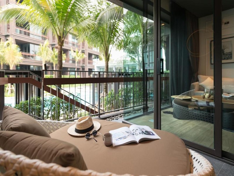 Saturdays Residence By Brown Starling 40