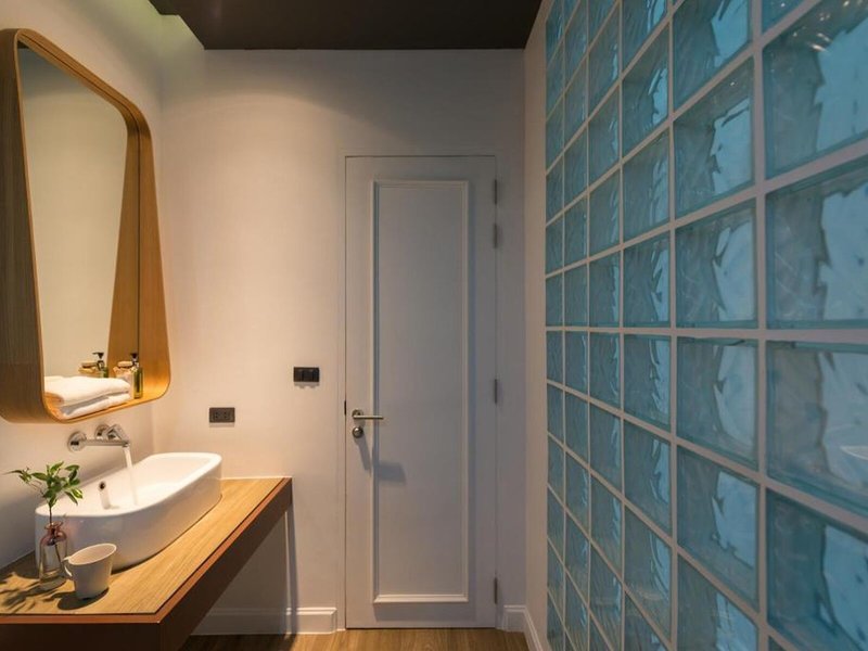 Saturdays Residence By Brown Starling 50