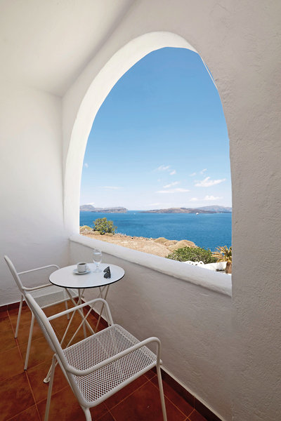 Santorini View Hotel by Highlight 7