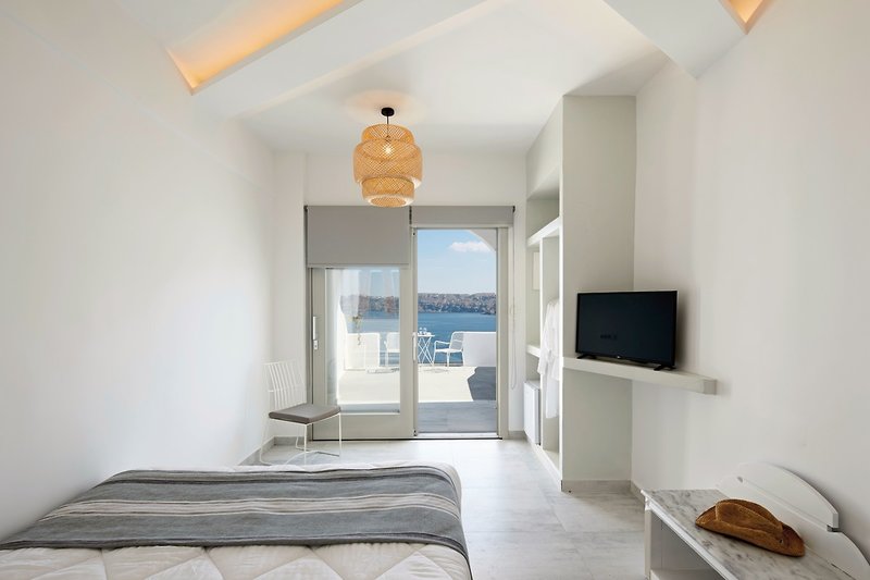 Santorini View Hotel by Highlight 22