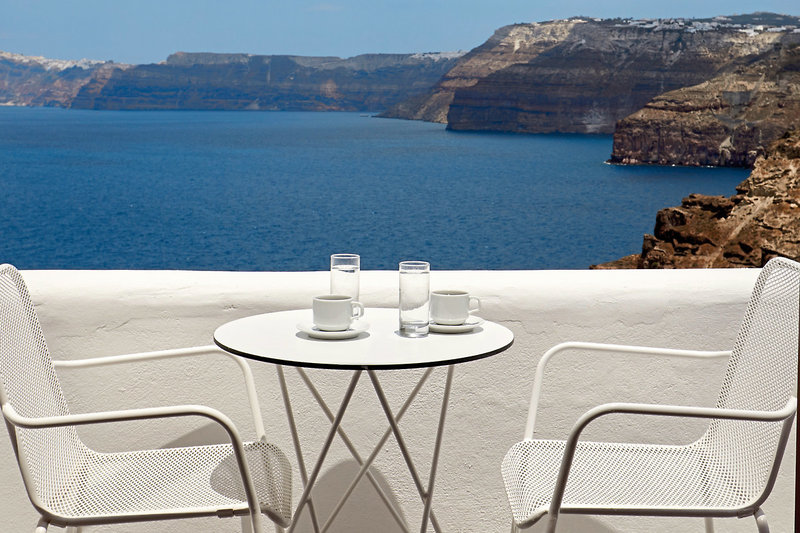 Santorini View Hotel by Highlight 26