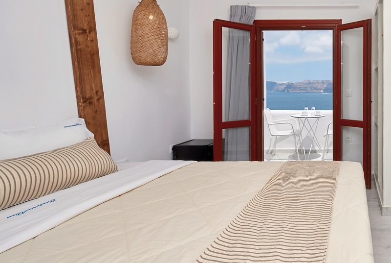Santorini View Hotel by Highlight 25