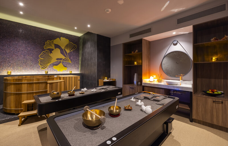 Planet Hollywood Cancun Adult Scene 20