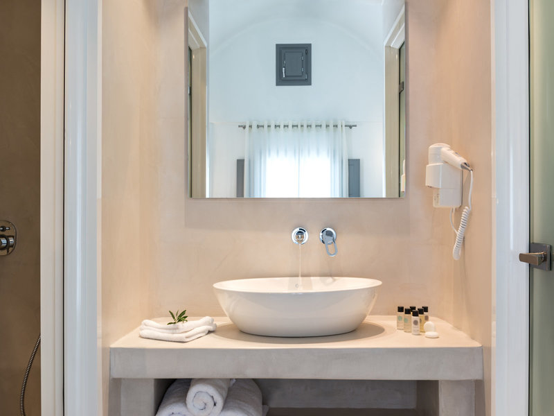 Strogili Hotel 17