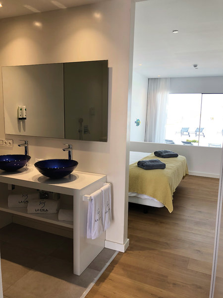 CalaLanzarote Suites Hotel 8