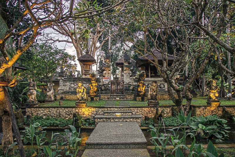 Segara Village Hotel 12