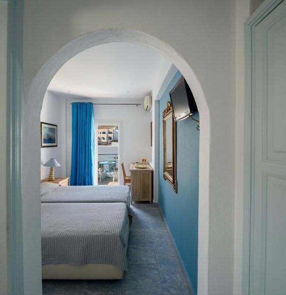 Alesahne Beach Hotel 12