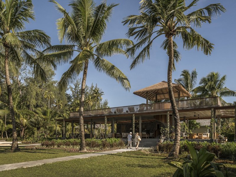 Four Seasons Resort Seychelles at Desroches Island 4