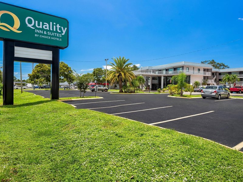 Quality Inn & Suites at Tropicana Field