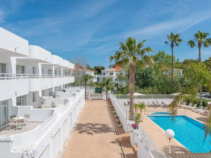 Apartments Olive Beach 8