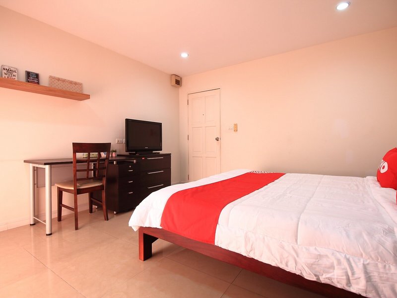 Meesook Residence by OYO Rooms 15