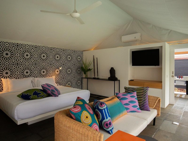 Origin Uluwatu 32