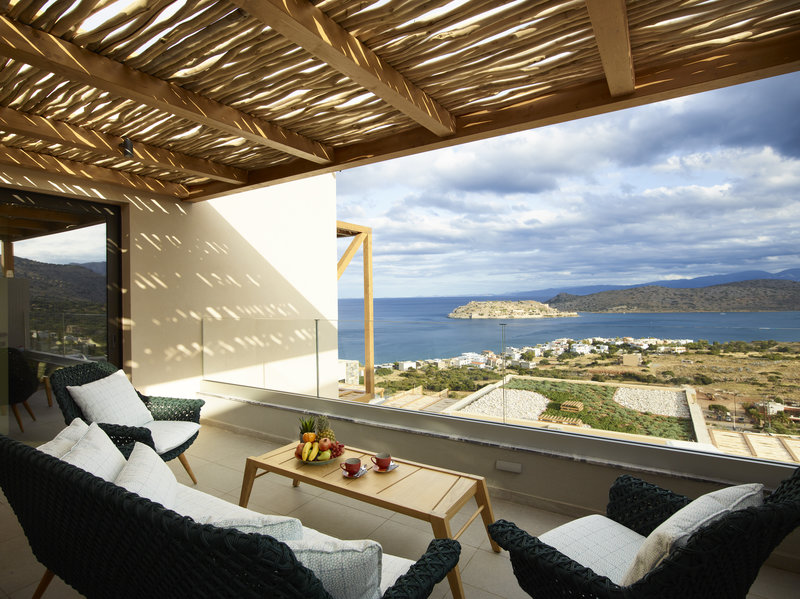 Cayo Exclusive Resort & Spa 11